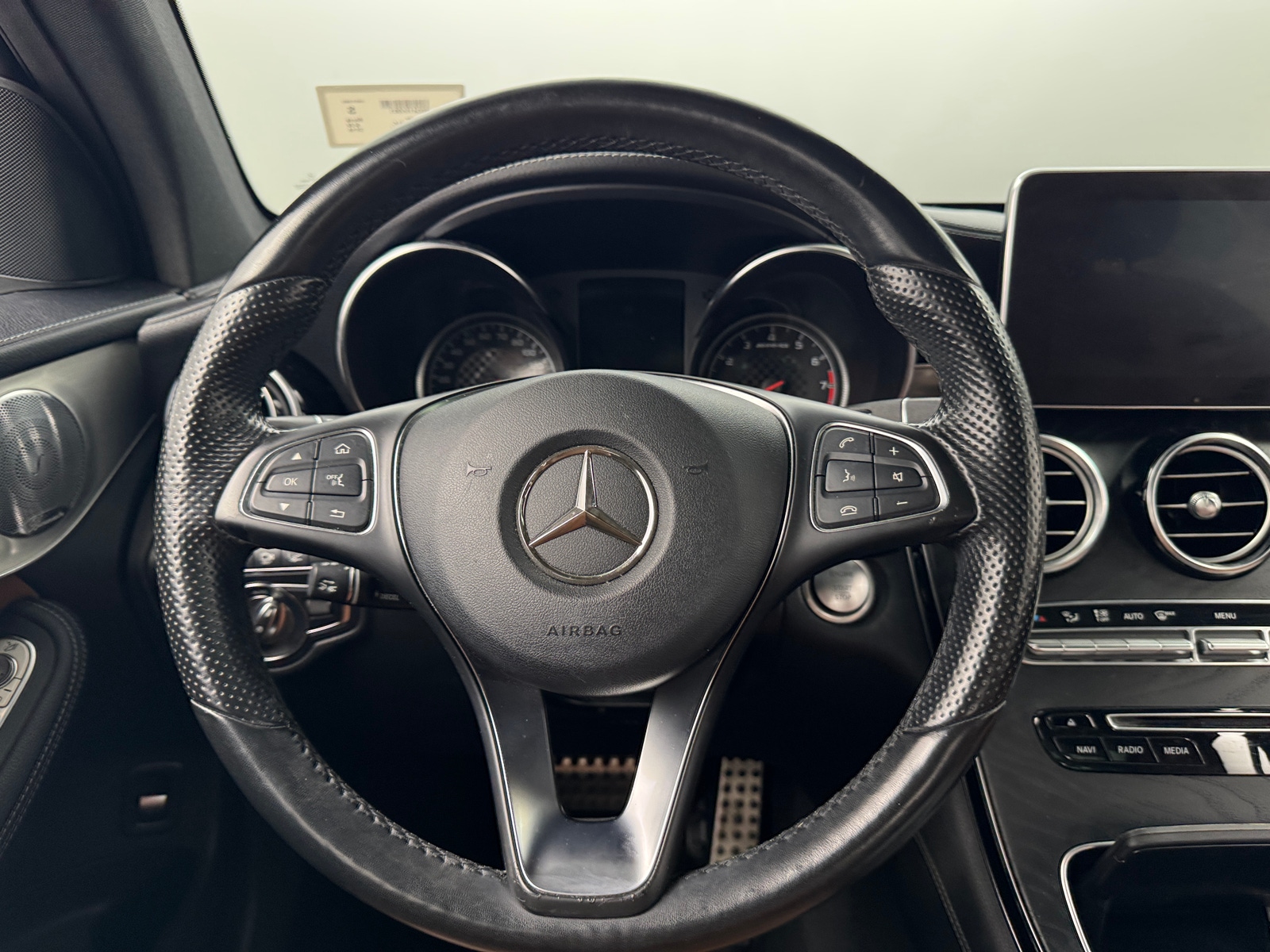Thumbnail: 2018 Mercedes-Benz GLC - 4