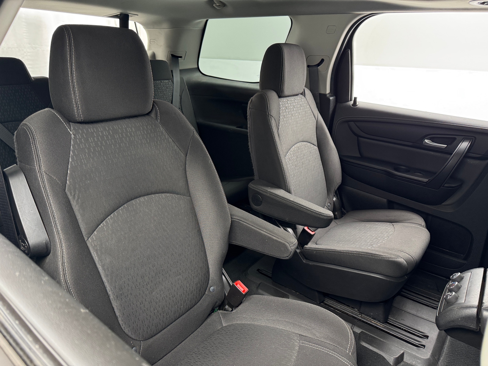 Thumbnail: 2016 GMC Acadia - 6