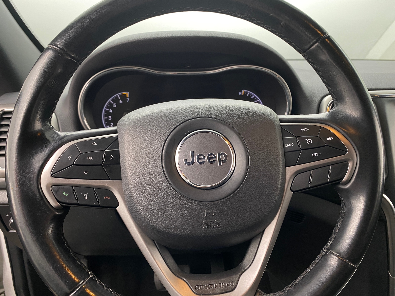 Thumbnail: 2020 Jeep Grand Cherokee - 5