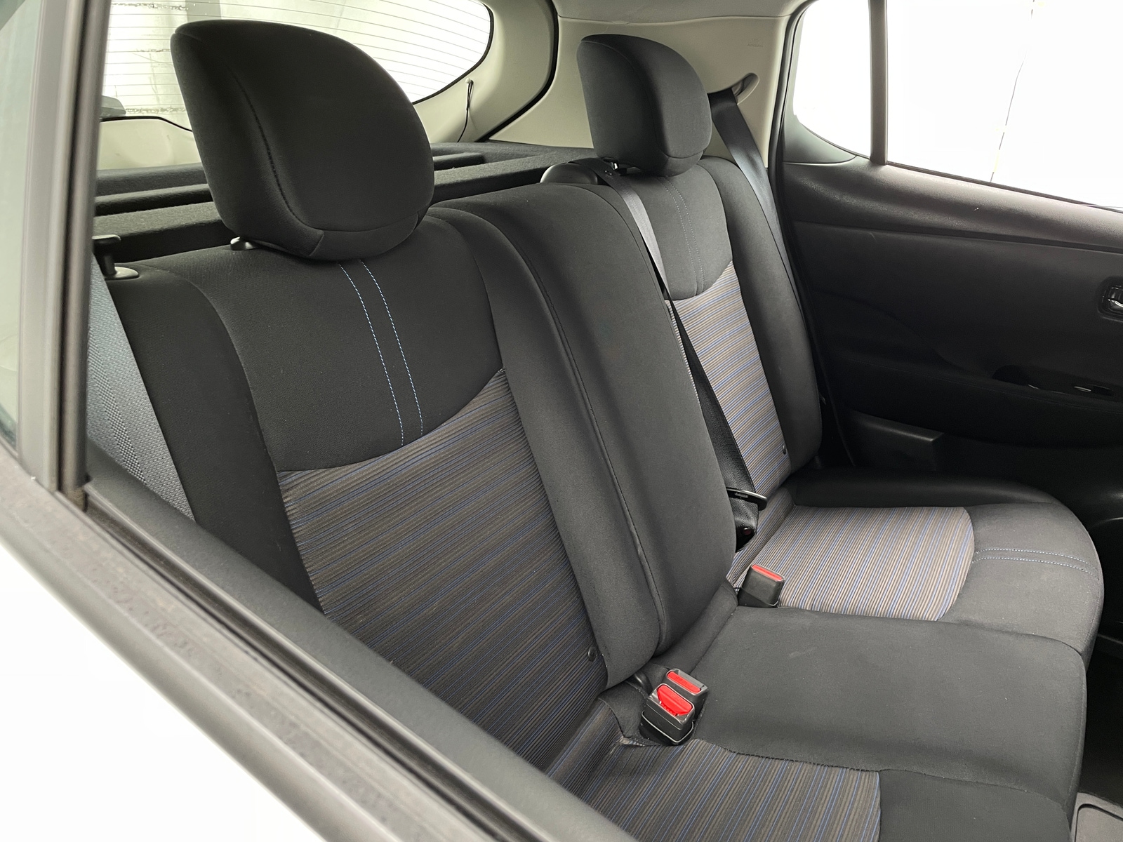 Thumbnail: 2018 Nissan Leaf - 6