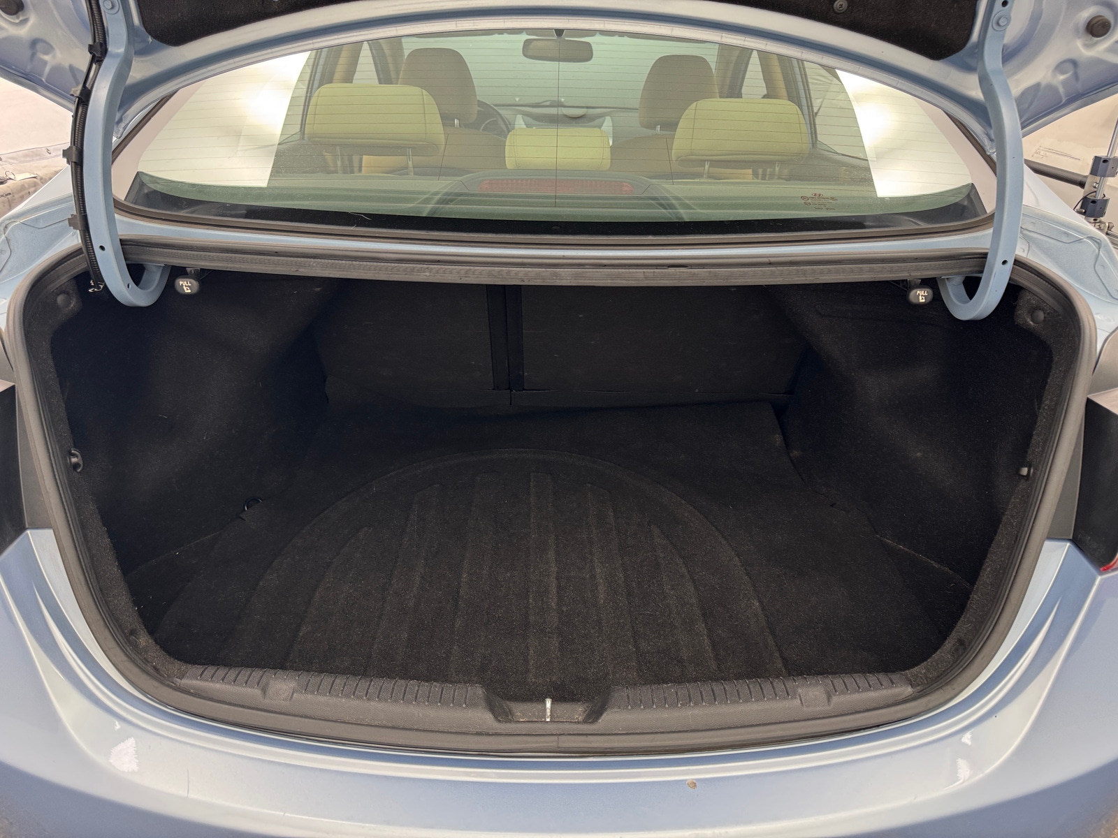 Thumbnail: 2013 Hyundai Elantra - 7