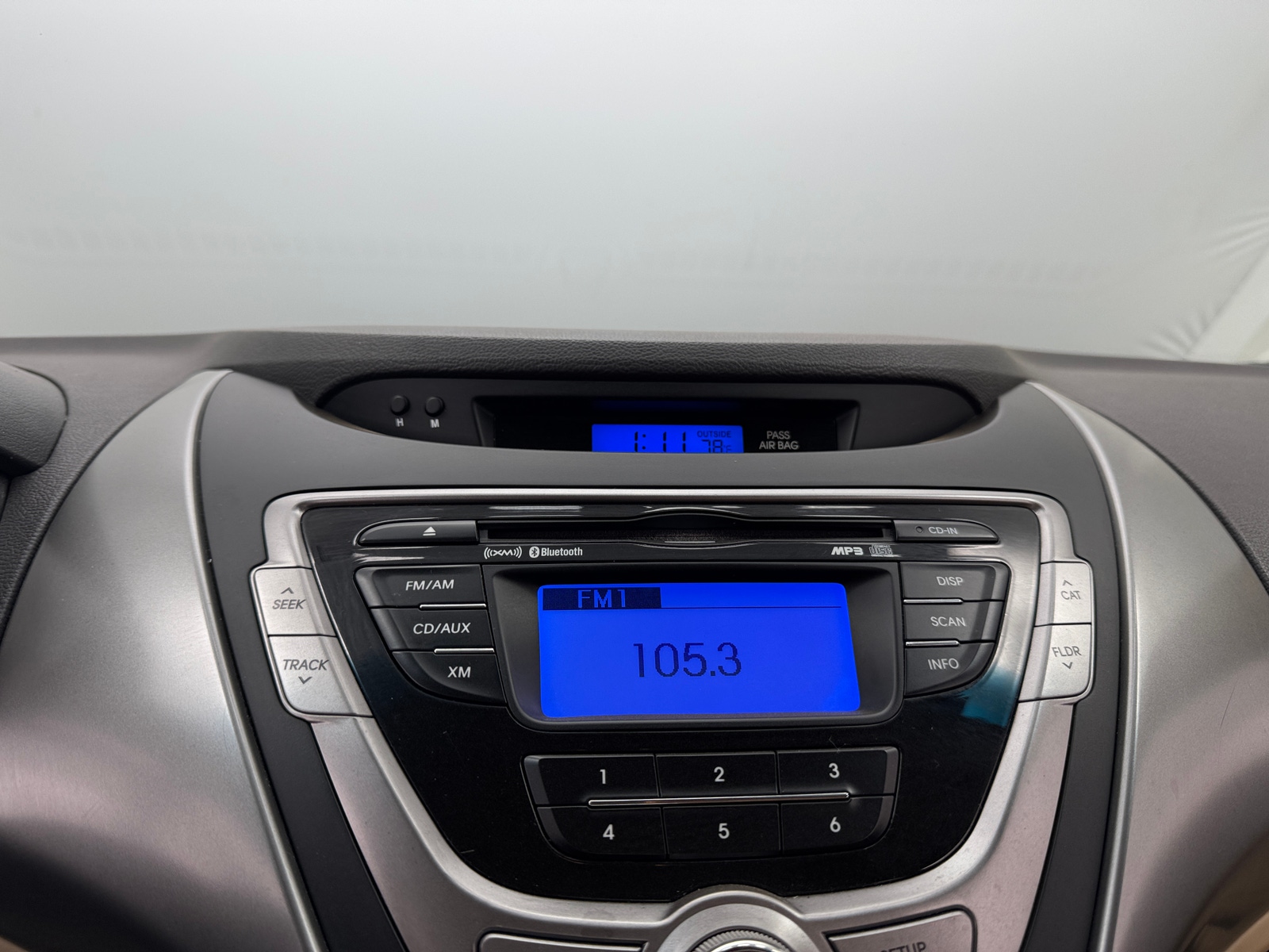 Thumbnail: 2013 Hyundai Elantra - 4