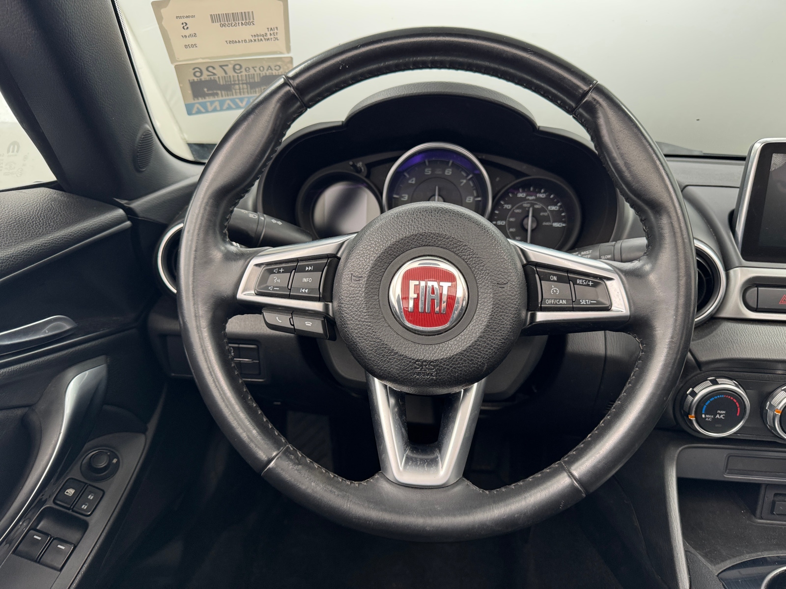 Thumbnail: 2020 Fiat 124 Spider - 5