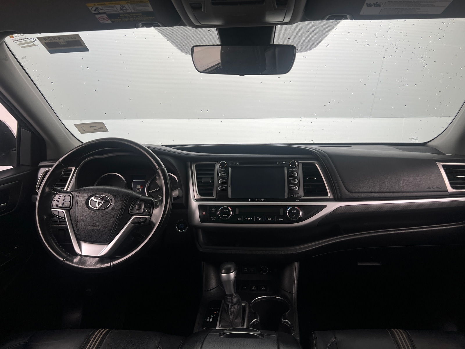 Thumbnail: 2018 Toyota Highlander - 2