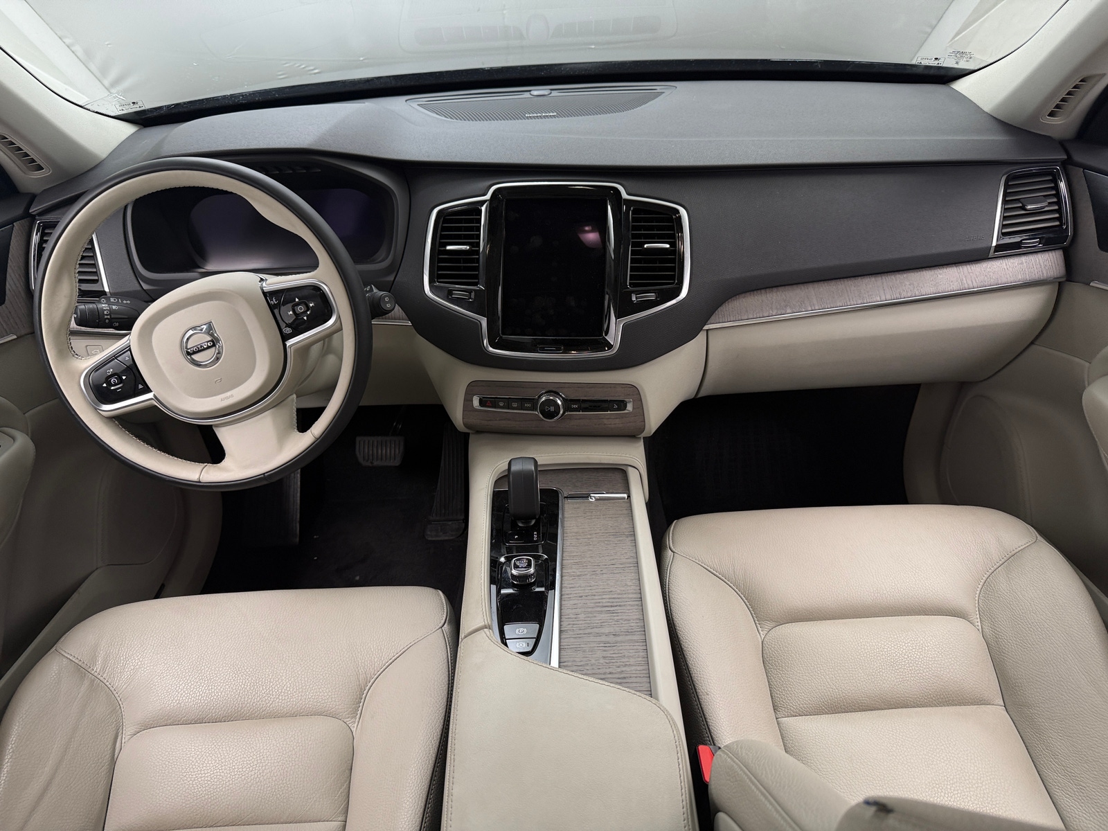 Thumbnail: 2023 Volvo XC90 - 2