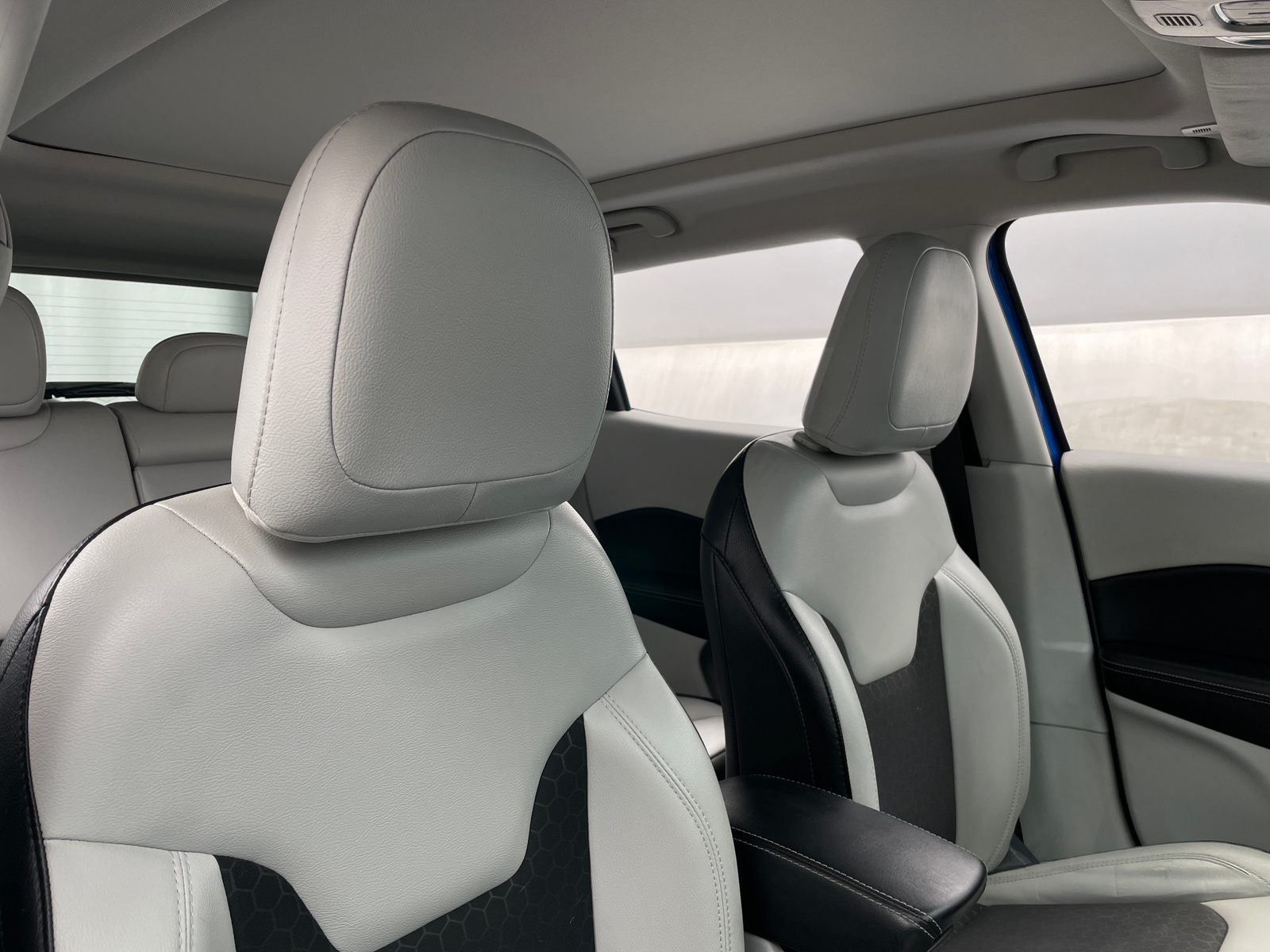 Thumbnail: 2019 Jeep Compass - 2