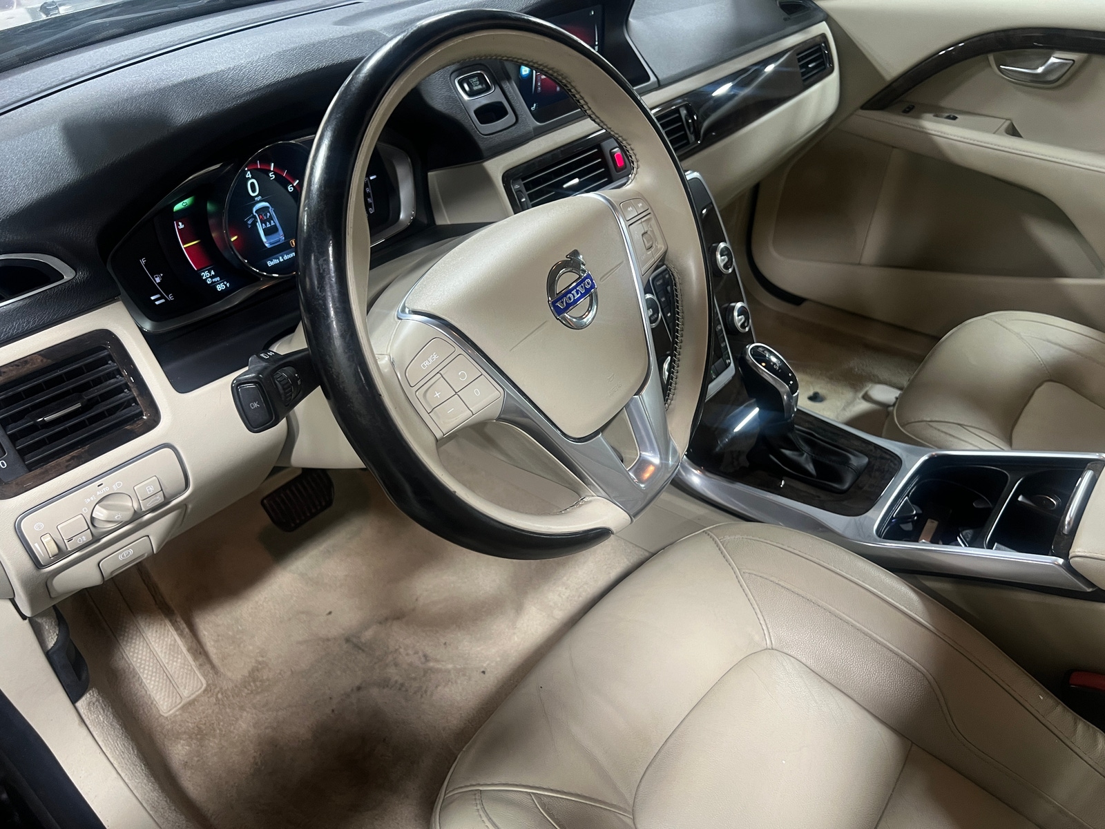 Thumbnail: 2016 Volvo S80 - 4