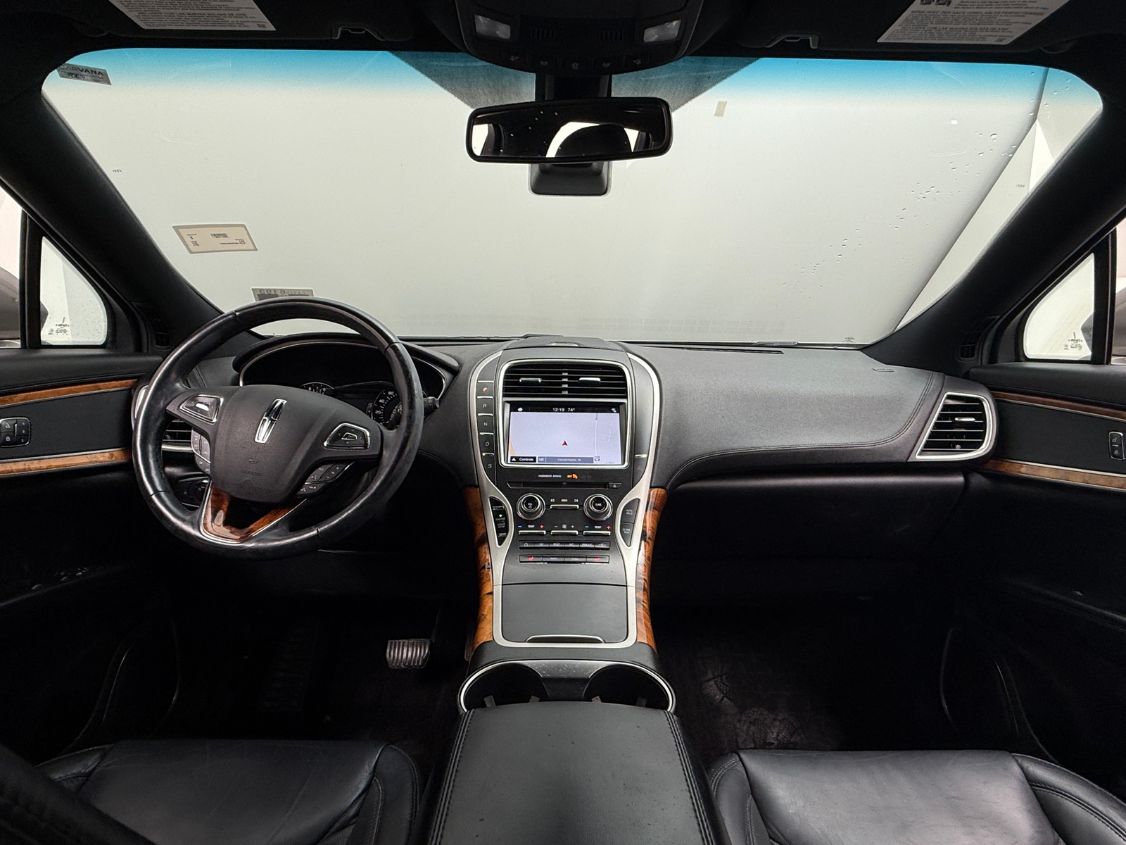 Thumbnail: 2017 Lincoln MKX - 2