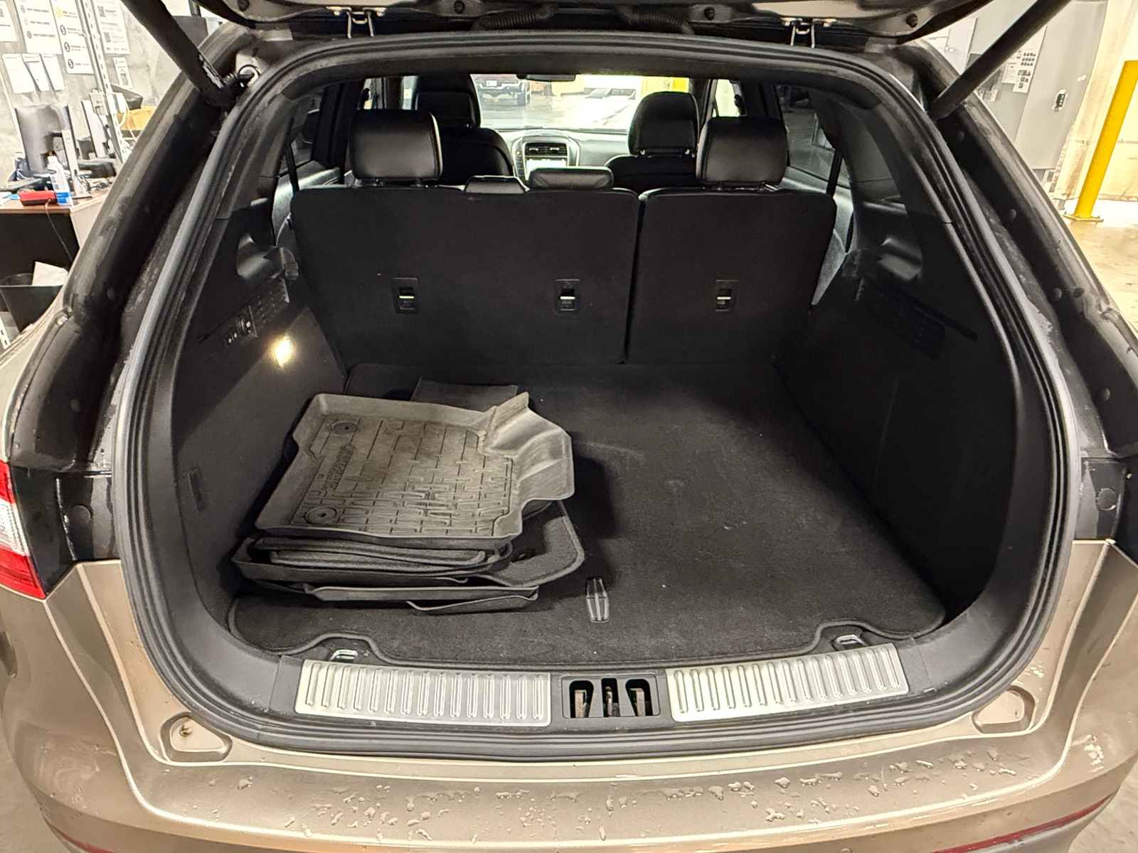 Thumbnail: 2017 Lincoln MKX - 6