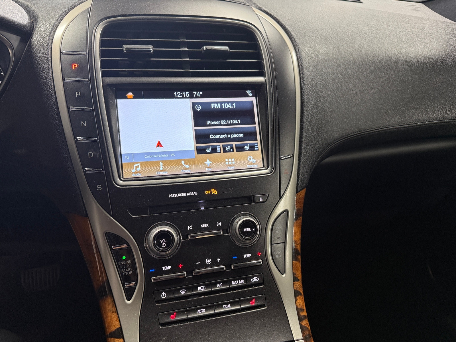 Thumbnail: 2017 Lincoln MKX - 3