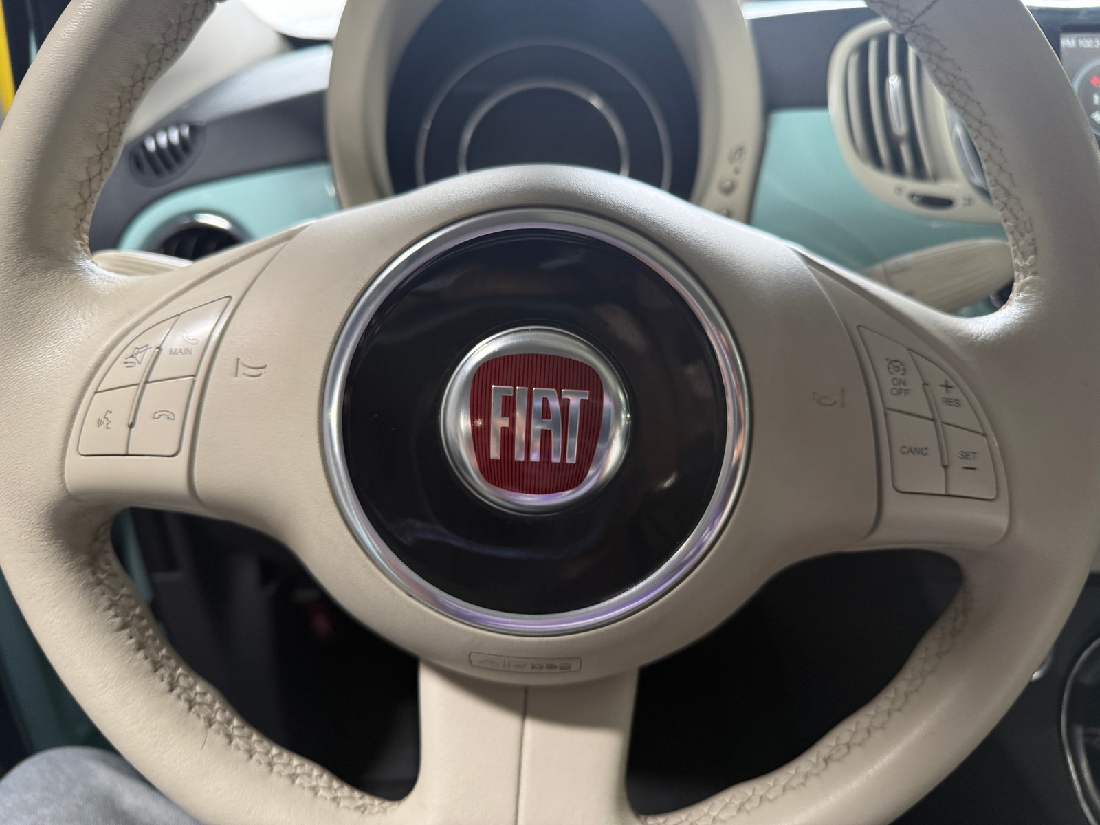 Thumbnail: 2017 Fiat 500 - 5
