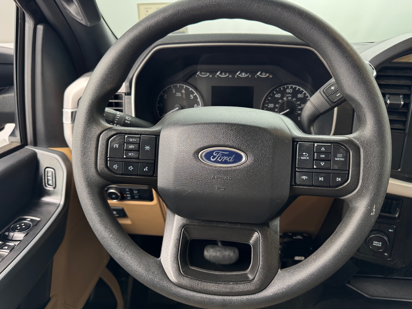 Thumbnail: 2023 Ford Econoline - 5