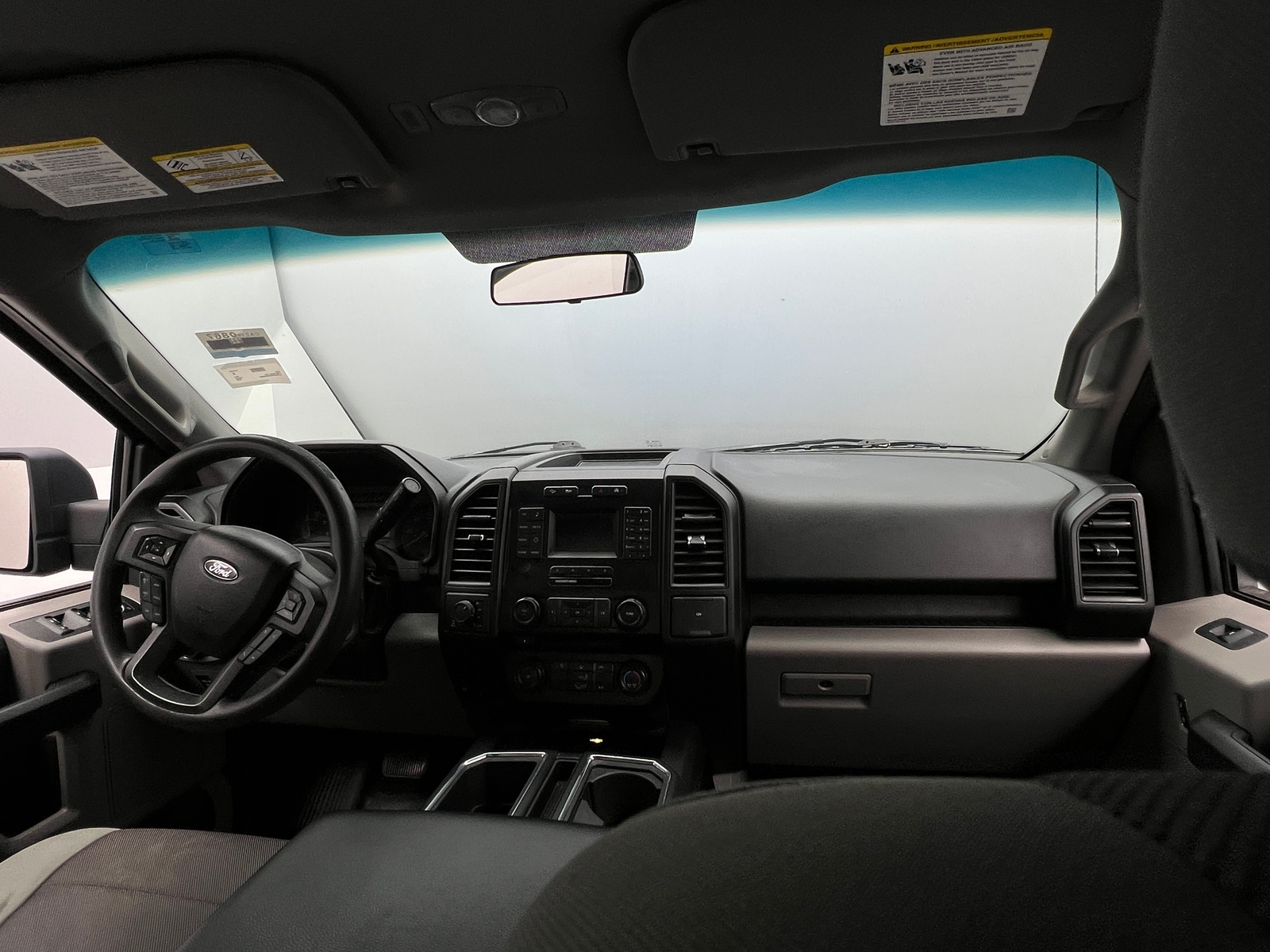Thumbnail: 2016 Ford Econoline - 3