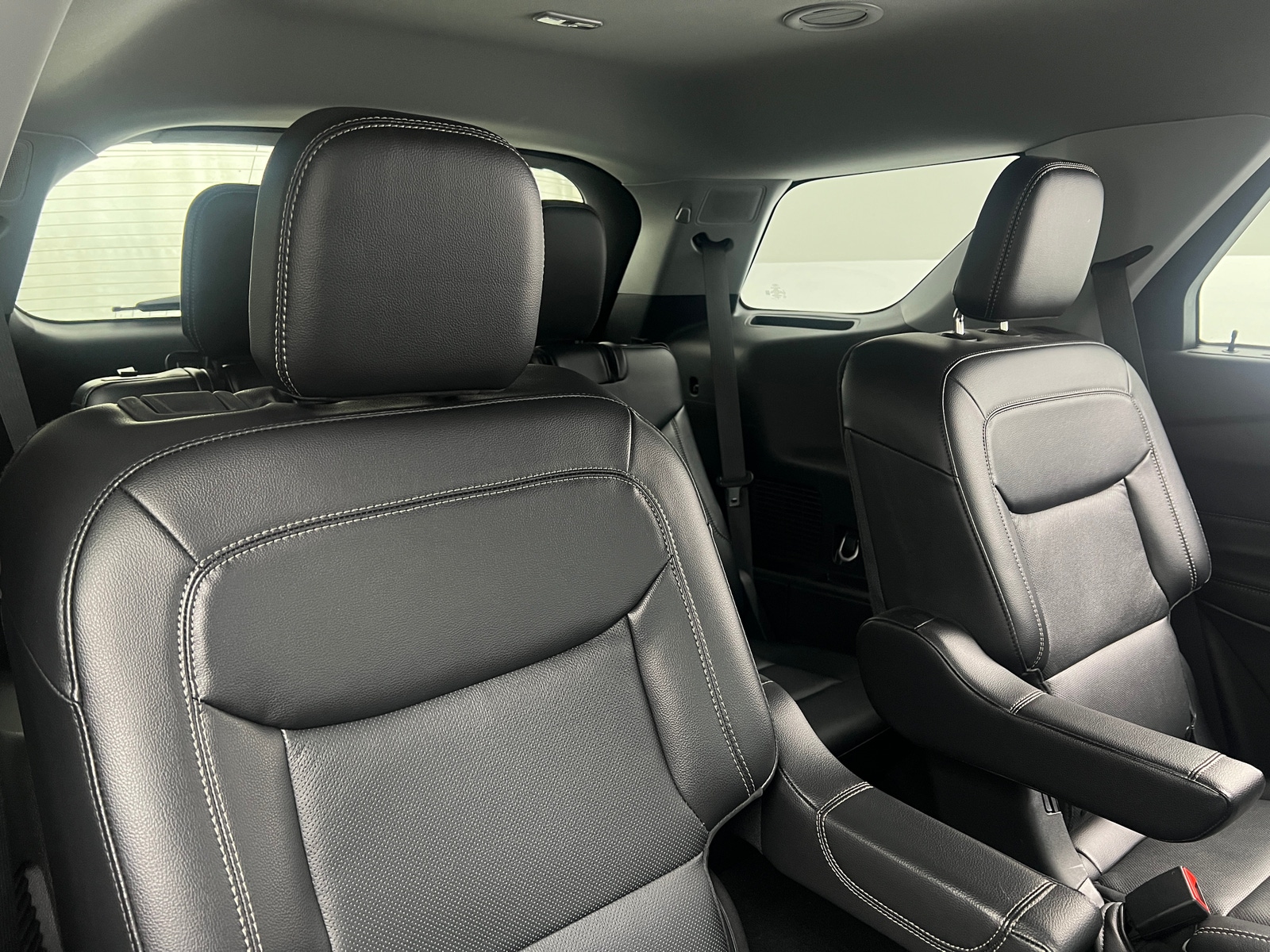 Thumbnail: 2023 Ford Explorer - 5