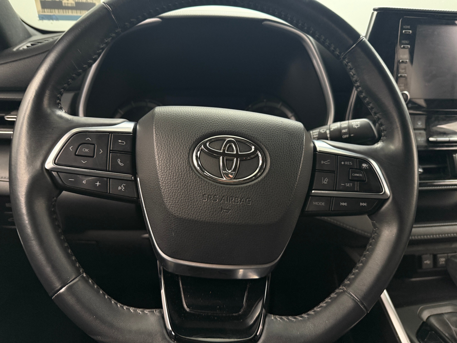 Thumbnail: 2021 Toyota Highlander - 5