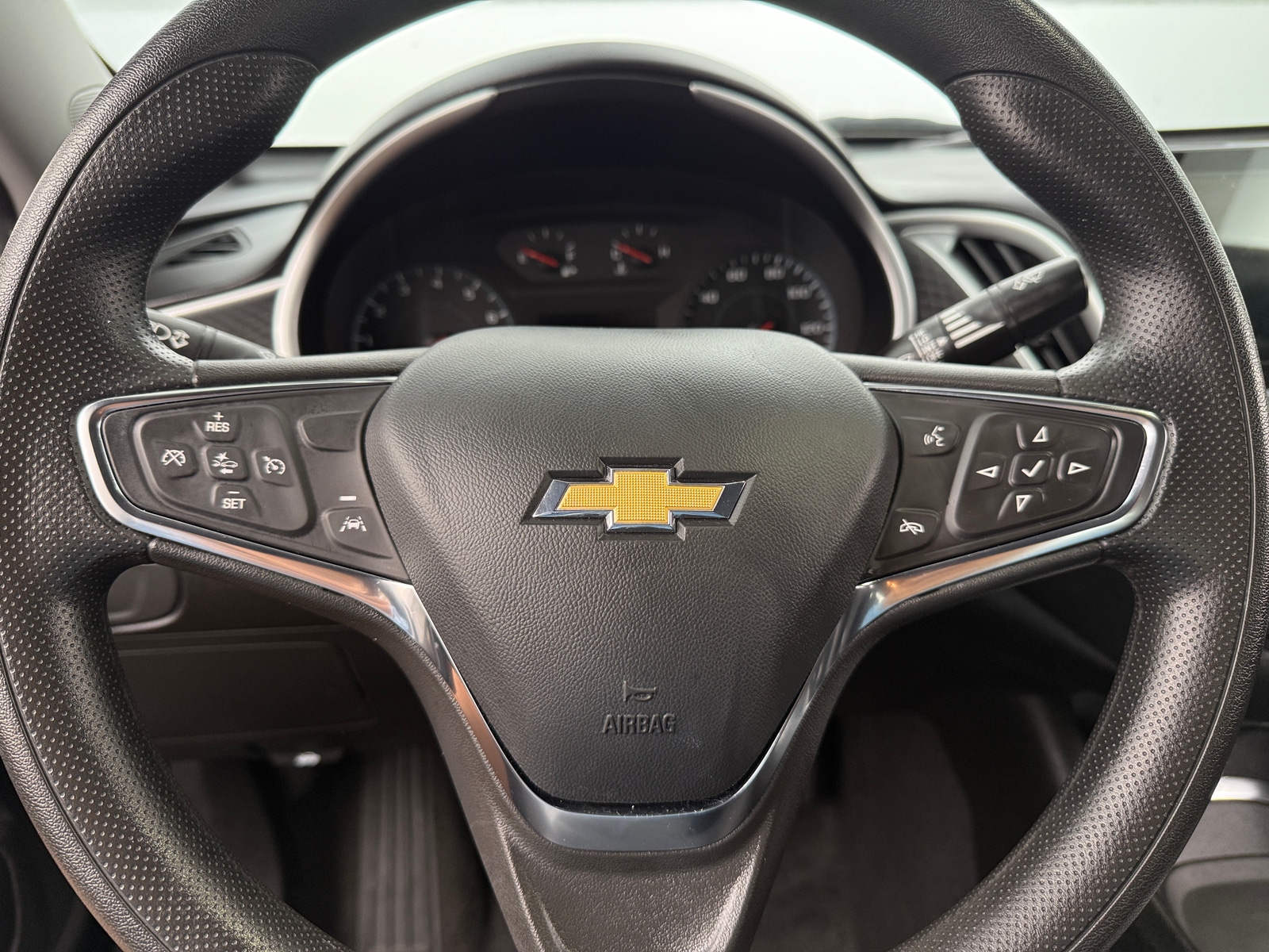 Thumbnail: 2024 Chevrolet Malibu - 5