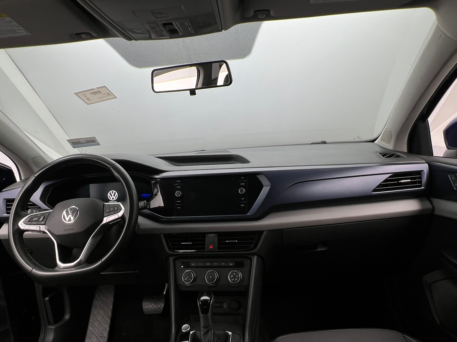 Thumbnail: 2022 Volkswagen Taos - 2