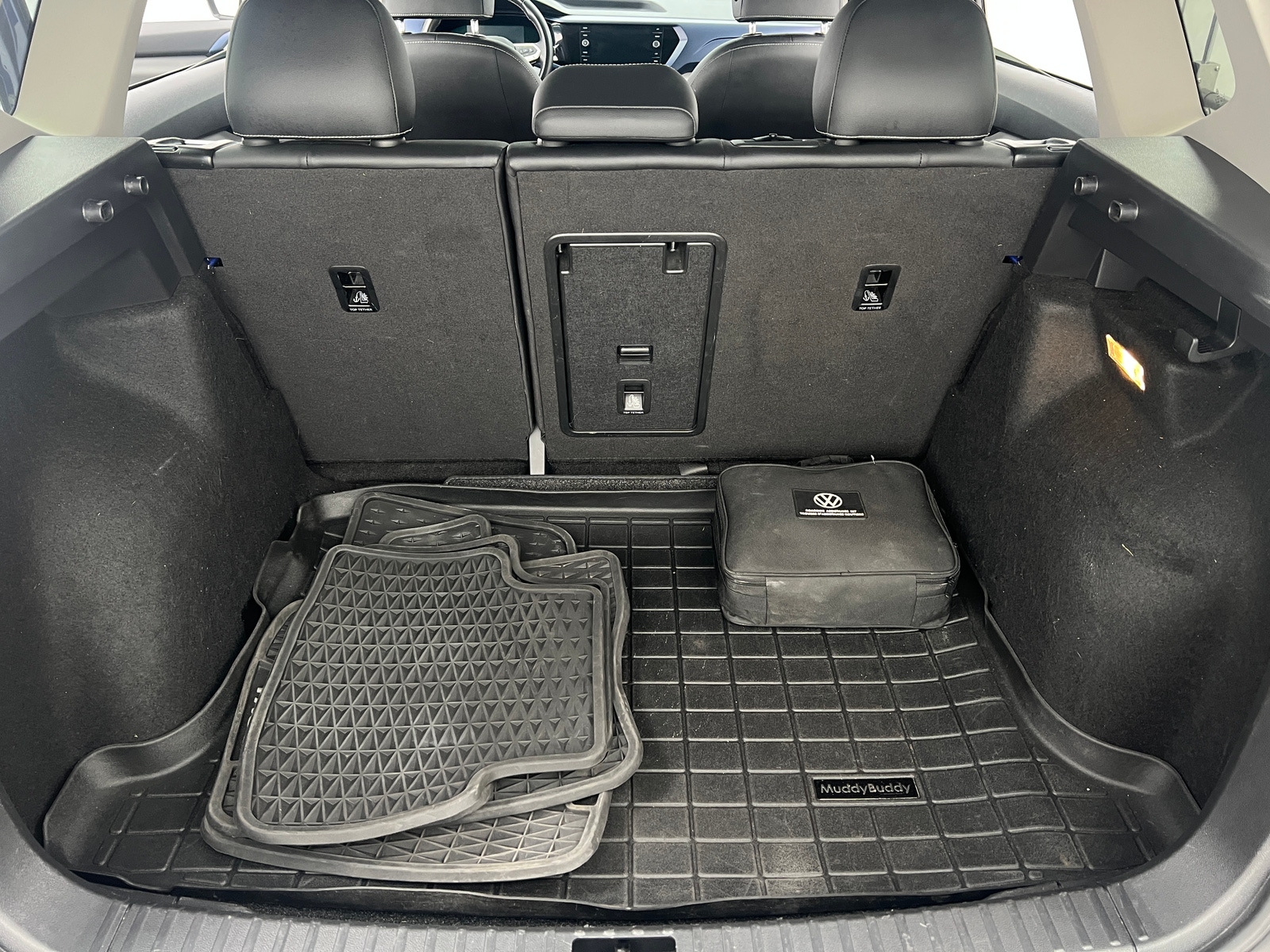 Thumbnail: 2022 Volkswagen Taos - 6