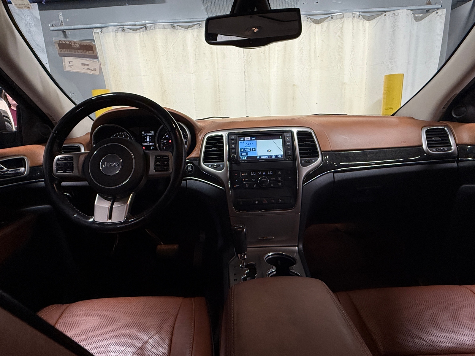 Thumbnail: 2012 Jeep Grand Cherokee - 2
