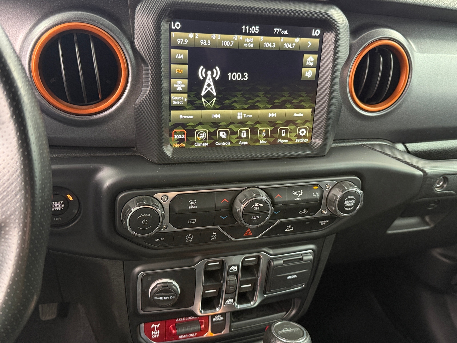 Thumbnail: 2022 Jeep Gladiator - 4
