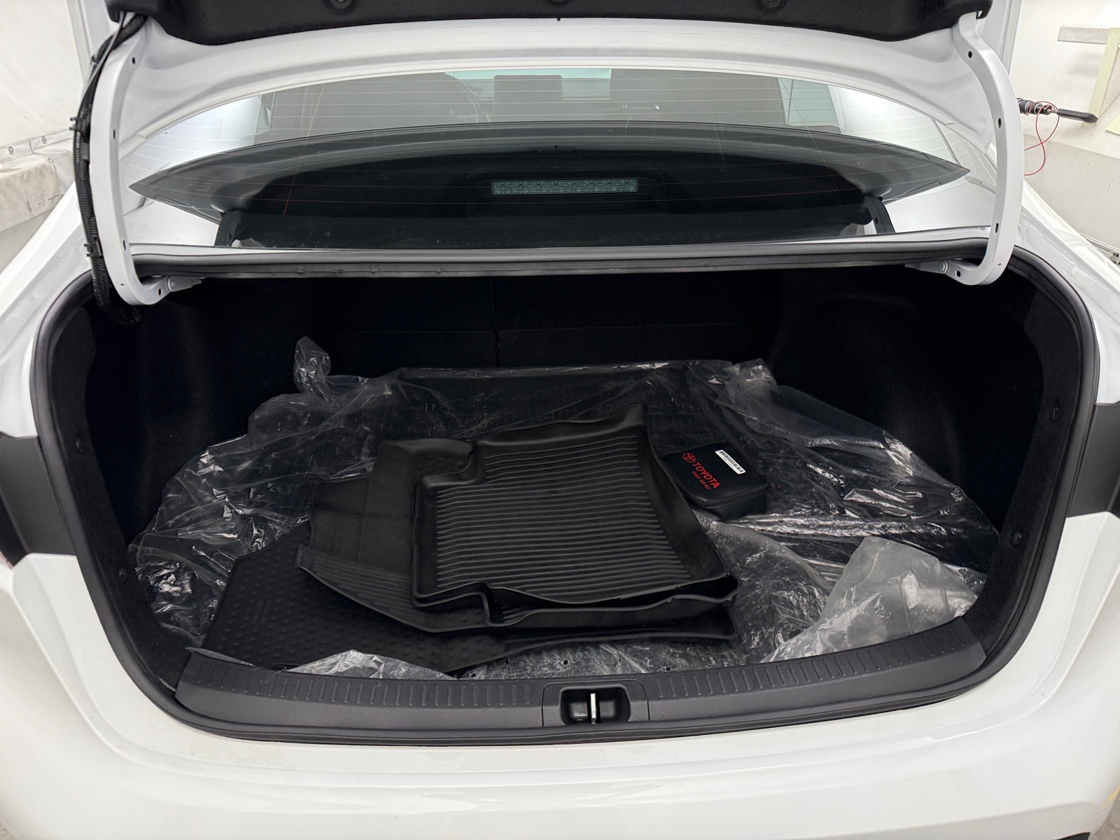 Thumbnail: 2024 Toyota Corolla - 7