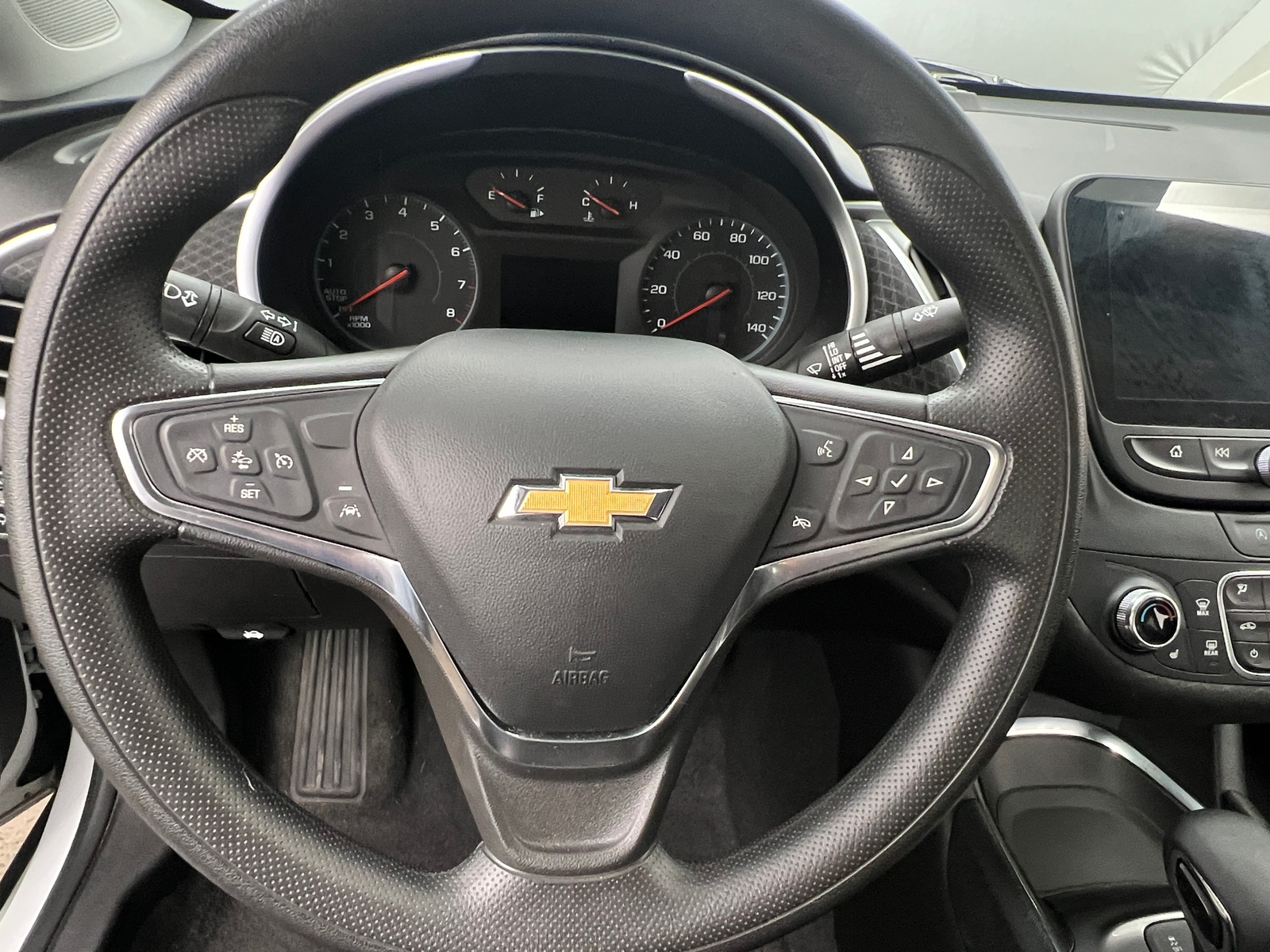 Thumbnail: 2024 Chevrolet Malibu - 5