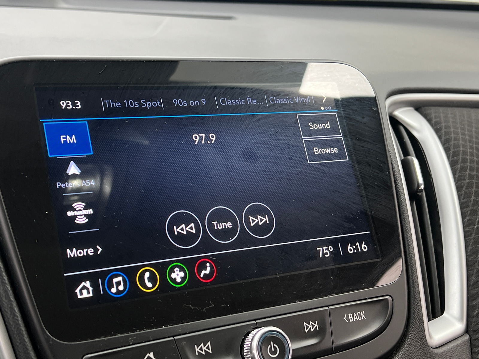 Thumbnail: 2024 Chevrolet Malibu - 4