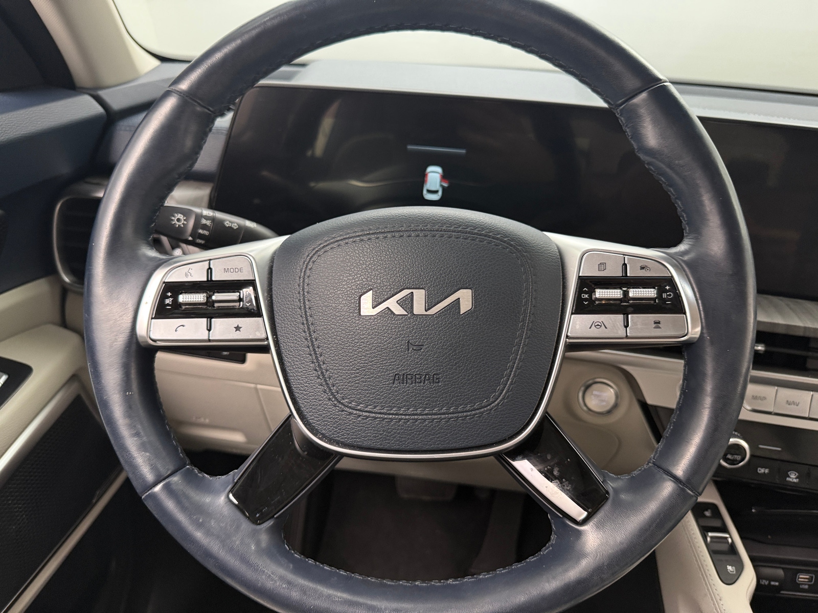Thumbnail: 2024 Kia Telluride - 4