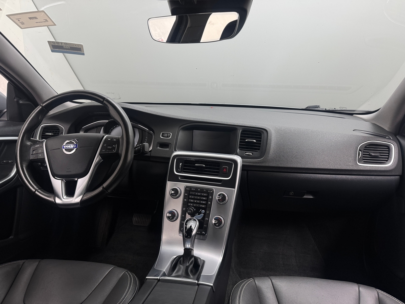 Thumbnail: 2018 Volvo S60 - 2