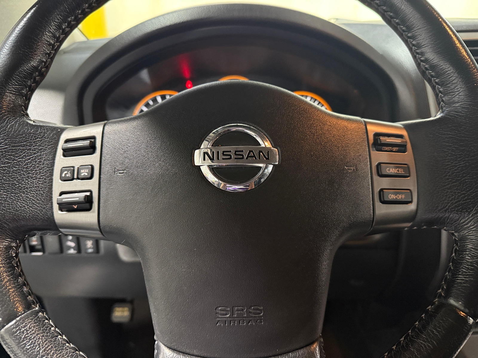 Thumbnail: 2012 Nissan Armada - 4