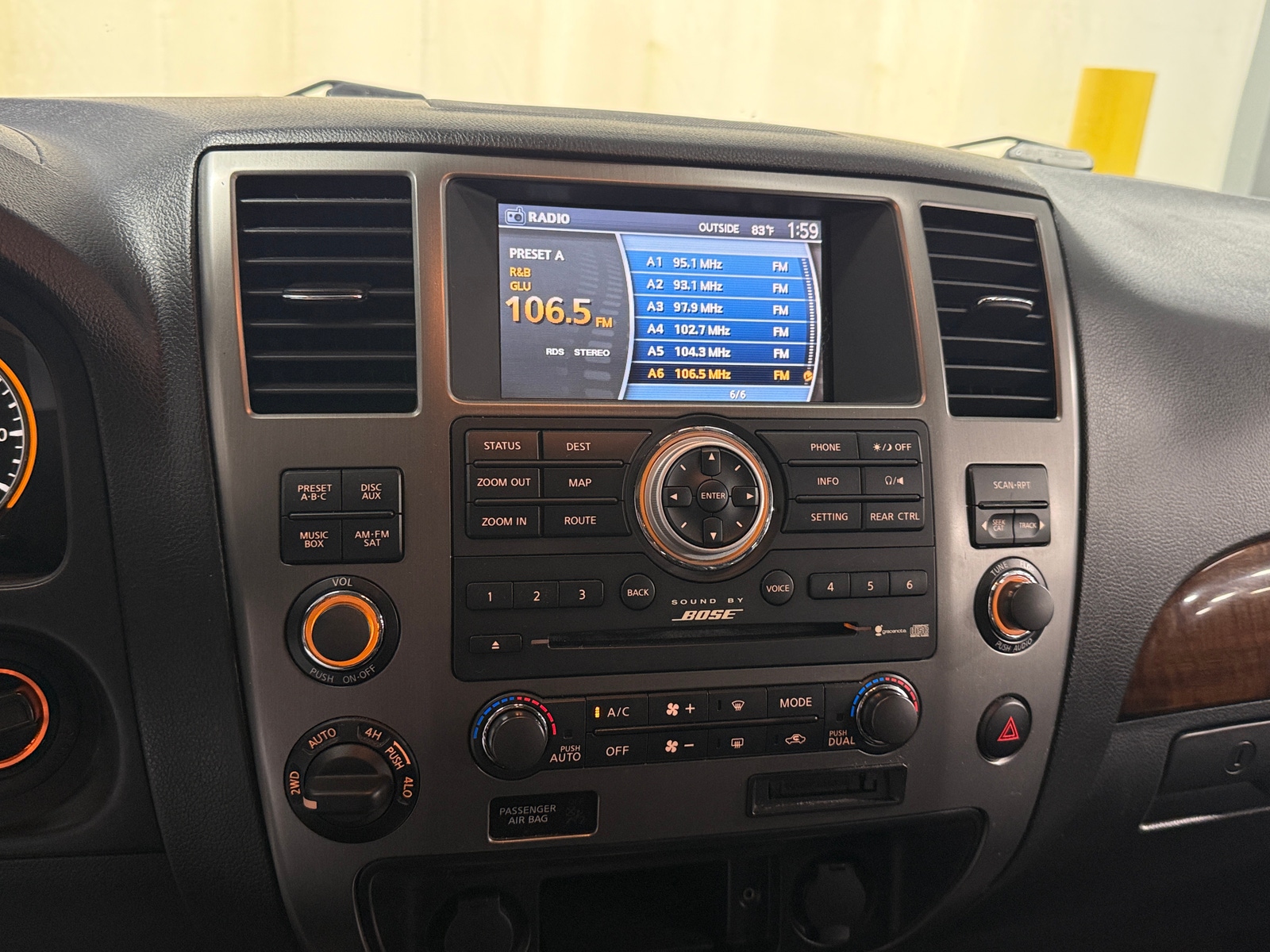 Thumbnail: 2012 Nissan Armada - 3
