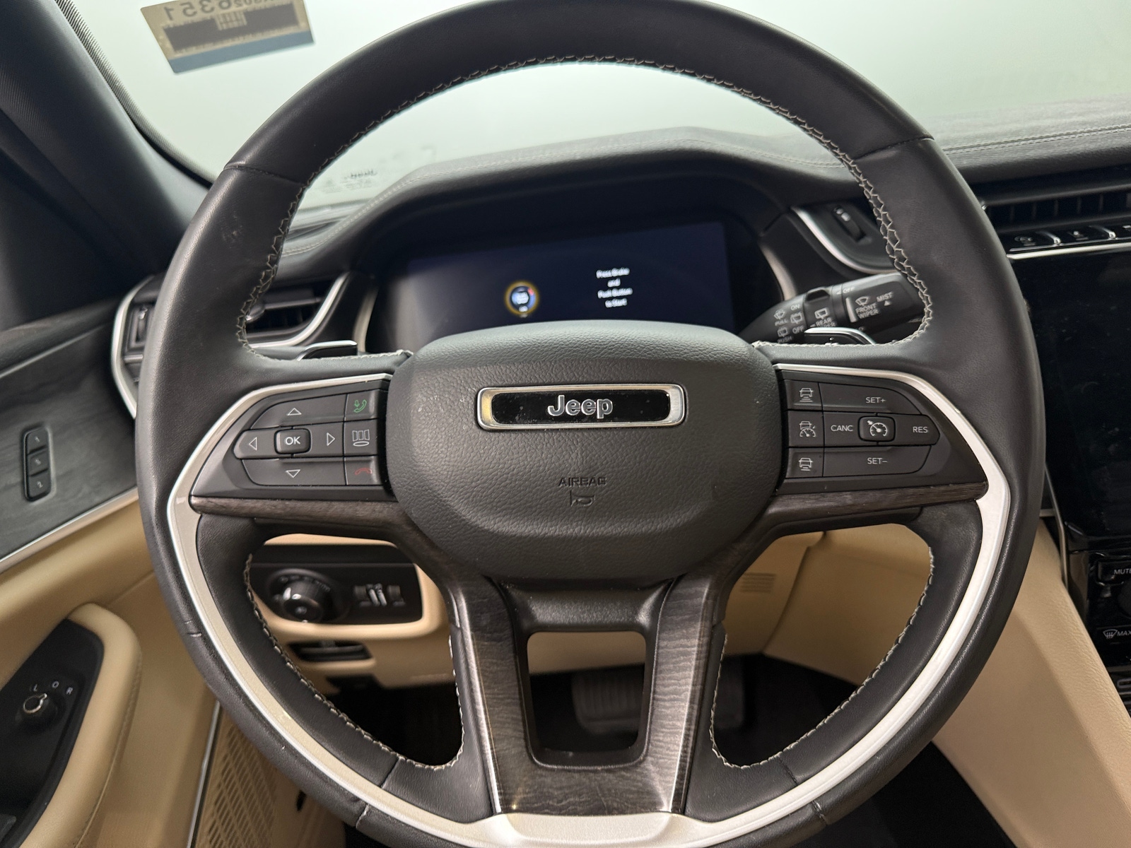 Thumbnail: 2023 Jeep Grand Cherokee - 4
