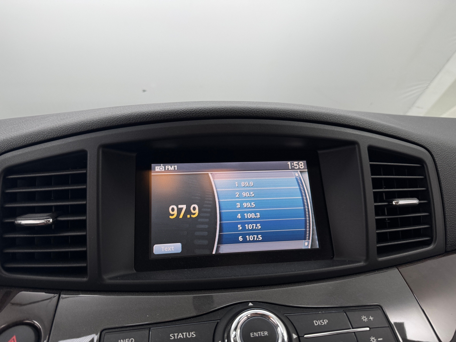Thumbnail: 2015 Nissan Quest - 4