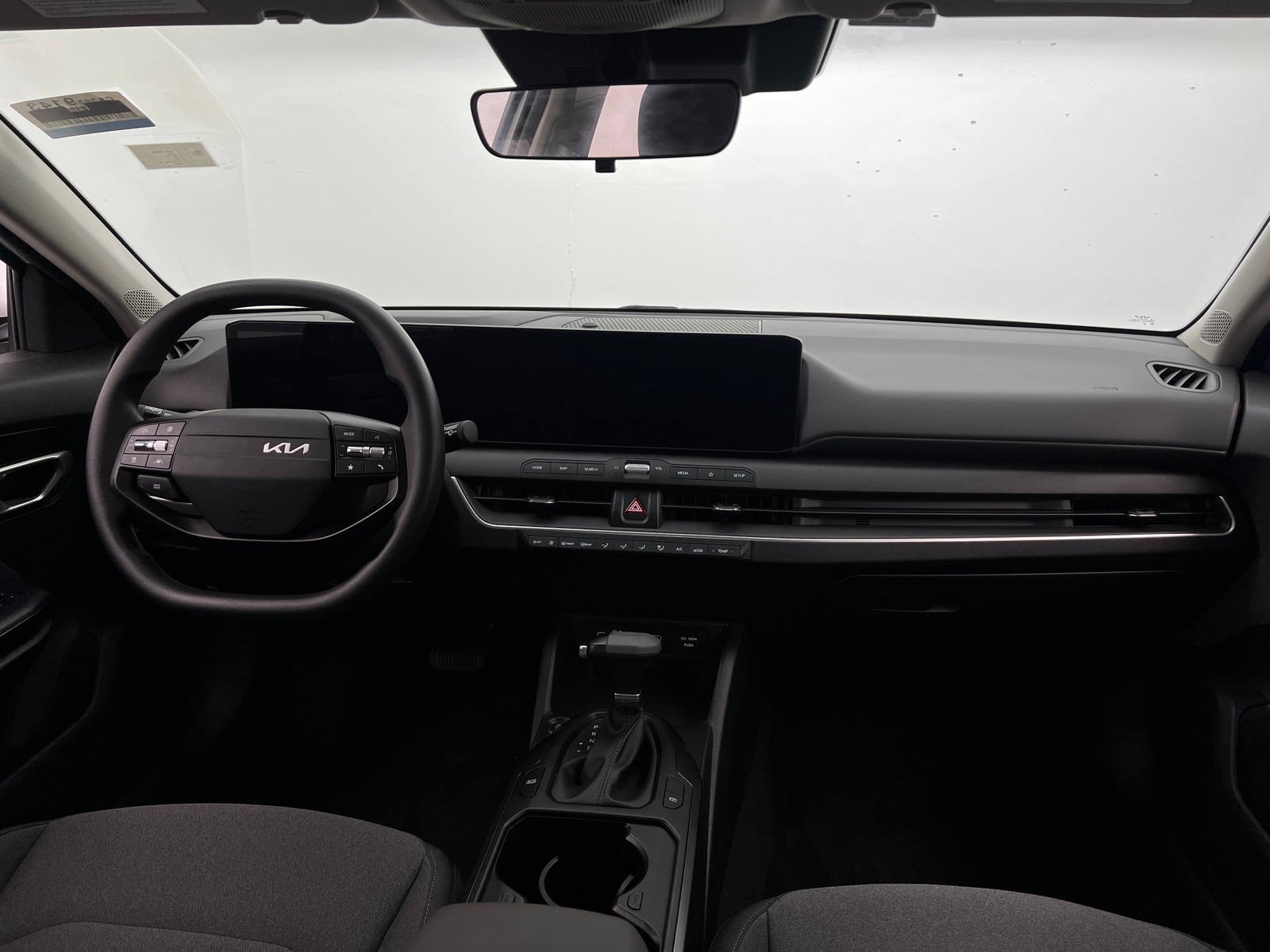 Thumbnail: 2025 Kia K4 - 3