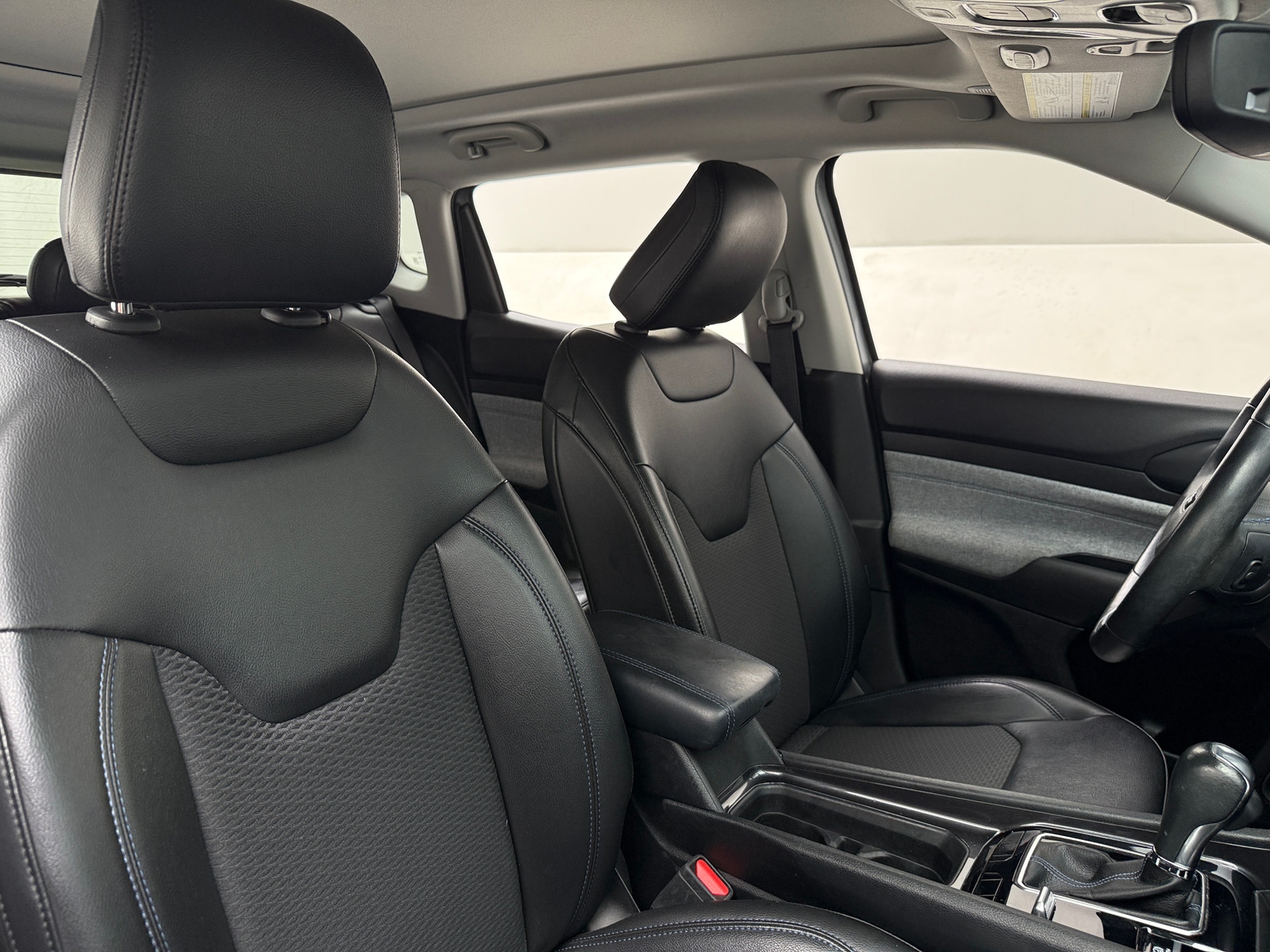 Thumbnail: 2022 Jeep Compass - 2