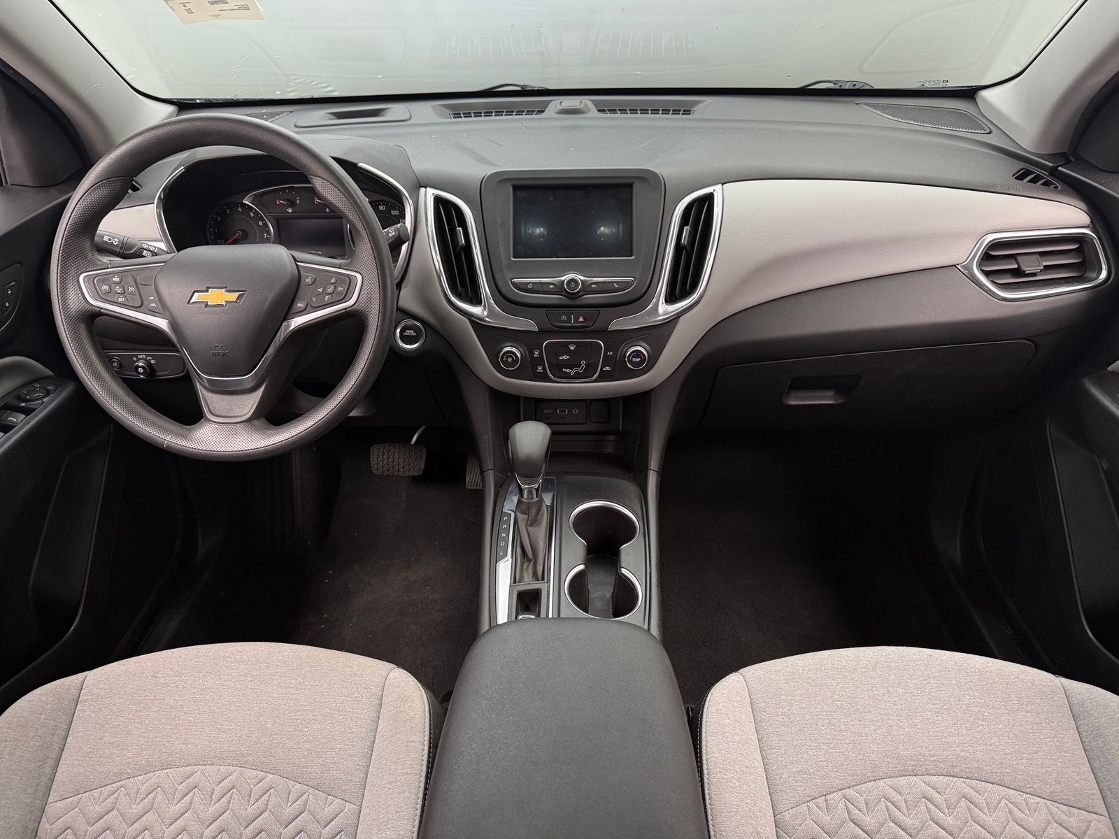Thumbnail: 2022 Chevrolet Equinox - 3