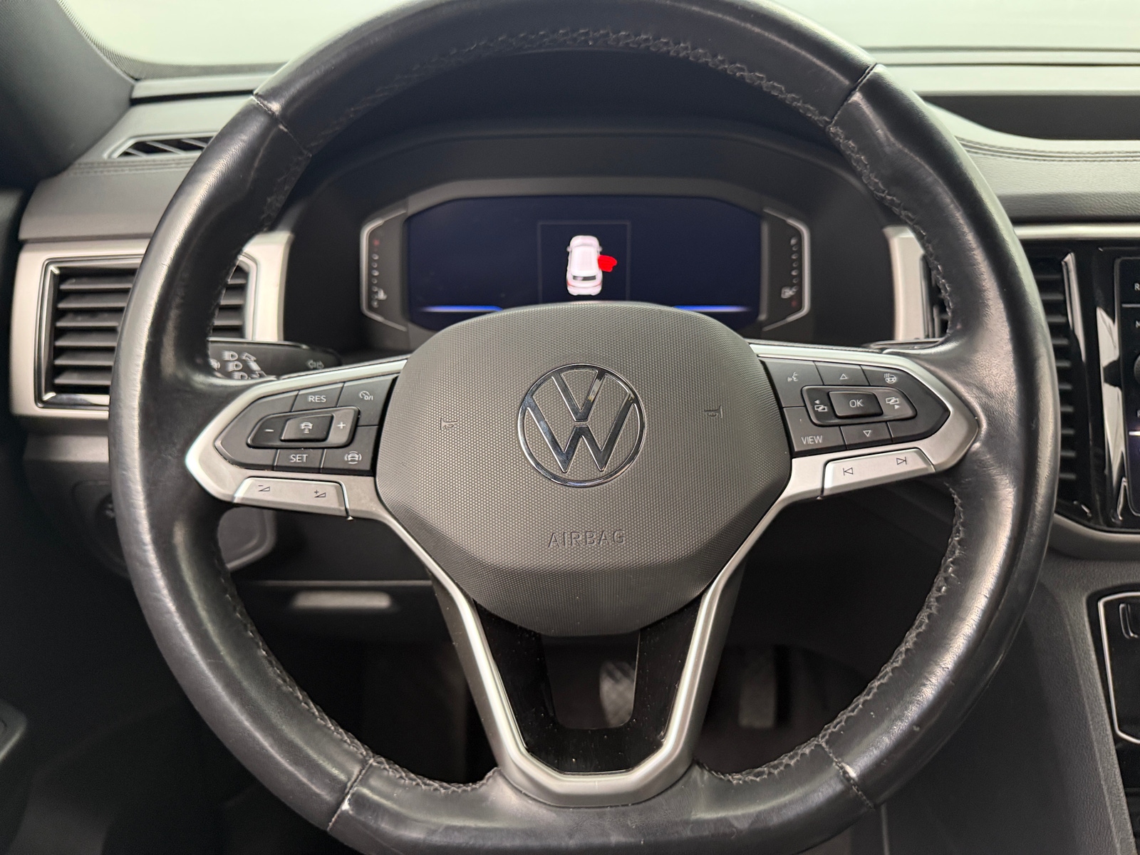 Thumbnail: 2020 Volkswagen Atlas - 4