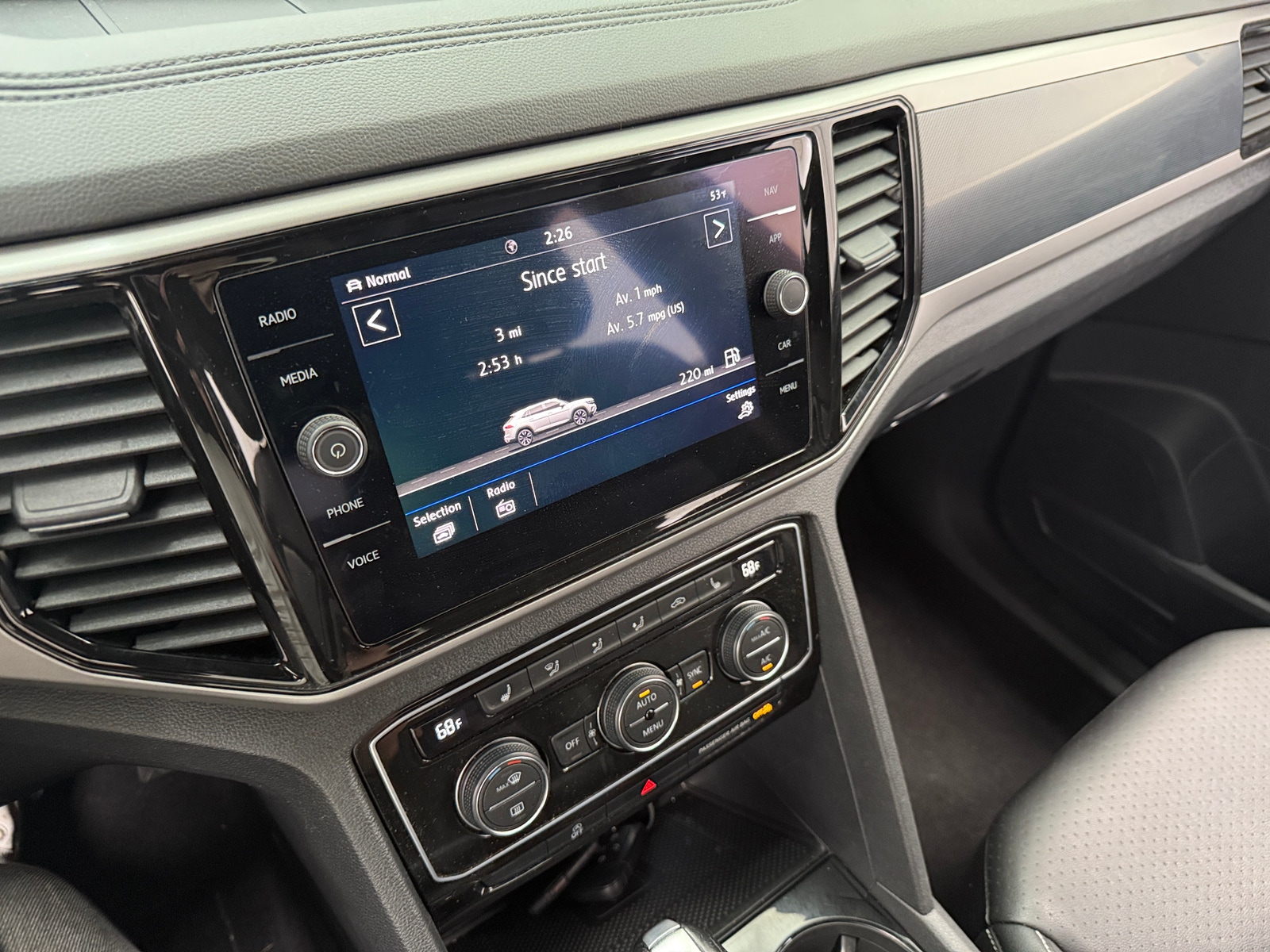 Thumbnail: 2020 Volkswagen Atlas - 3