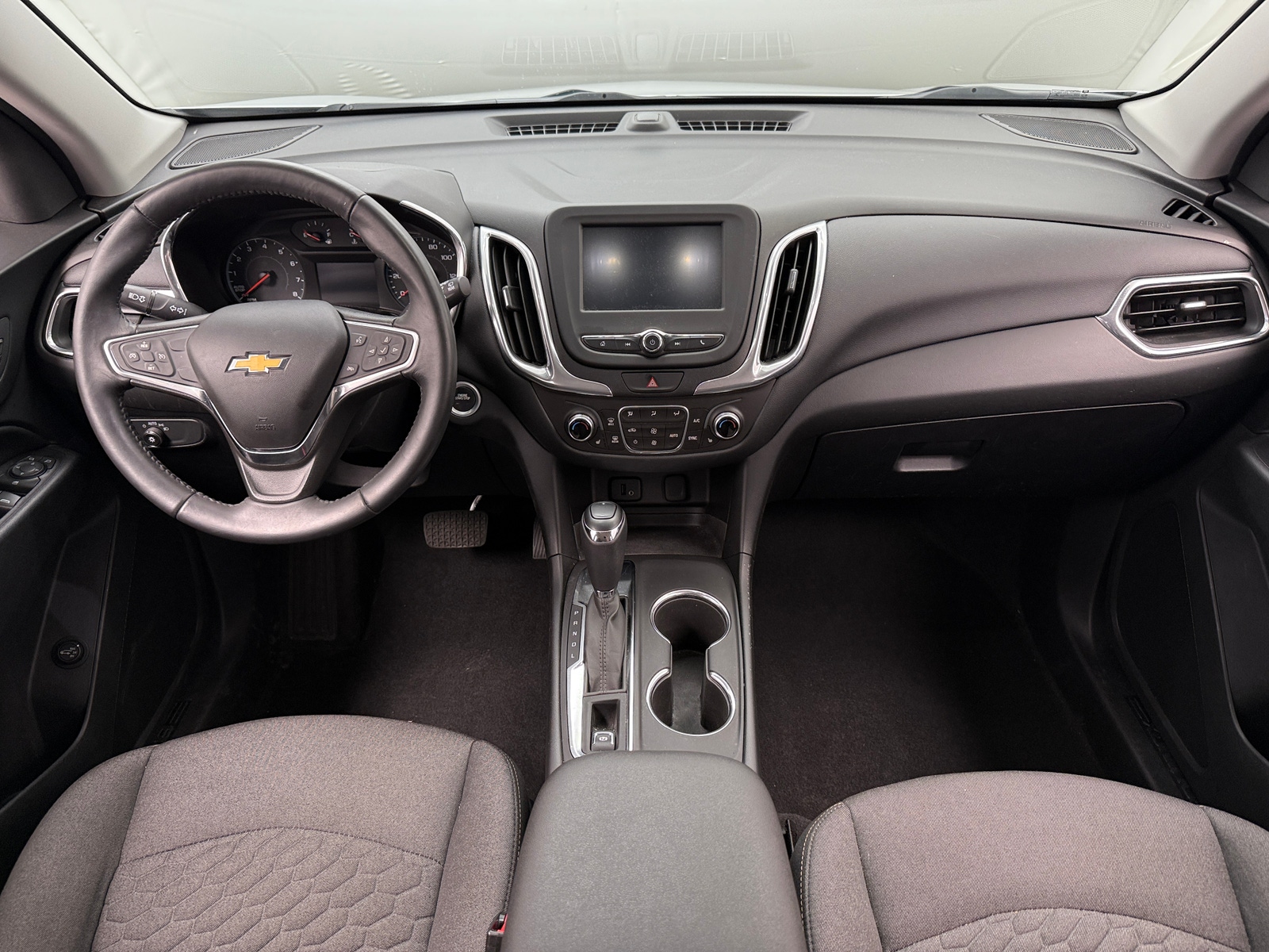 Thumbnail: 2018 Chevrolet Equinox - 3