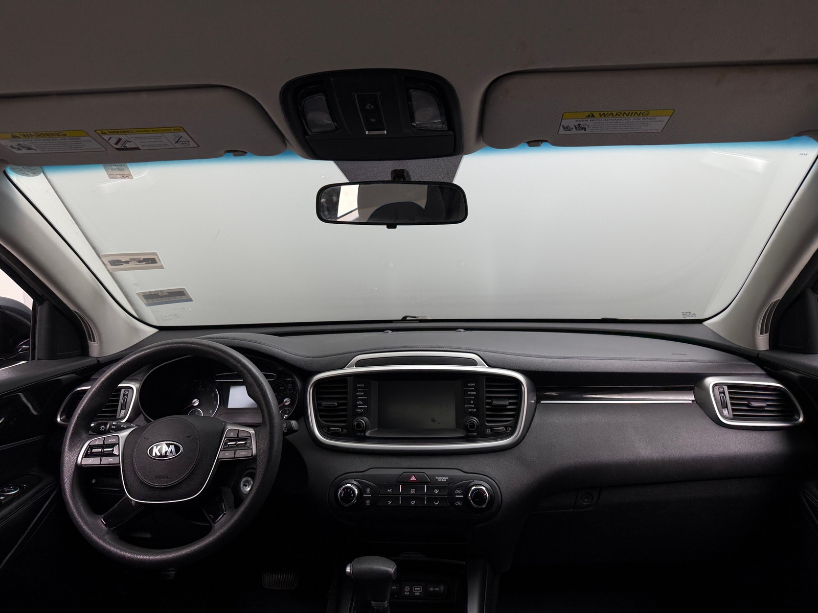Thumbnail: 2020 Kia Sorento - 3