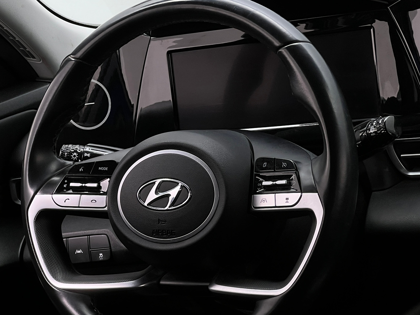 Thumbnail: 2021 Hyundai Elantra - 5
