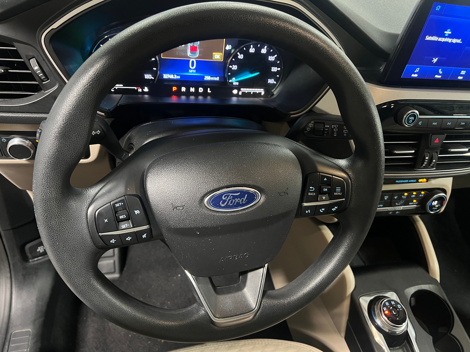 Thumbnail: 2021 Ford Escape - 5