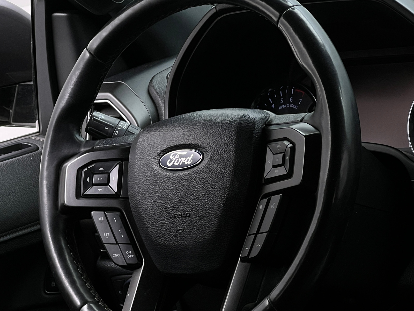 Thumbnail: 2019 Ford Expedition - 4