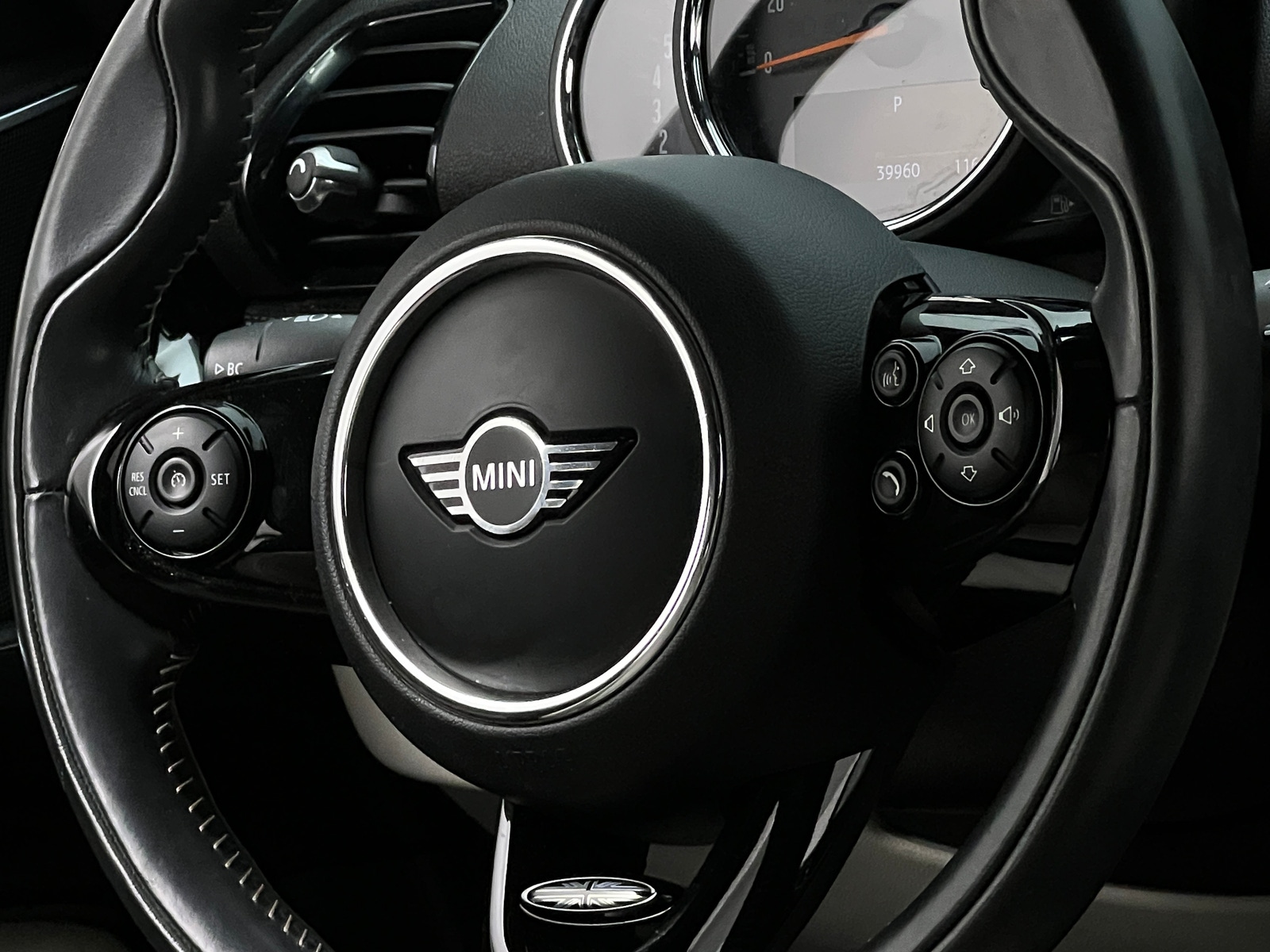 Thumbnail: 2019 MINI Cooper Clubman - 4