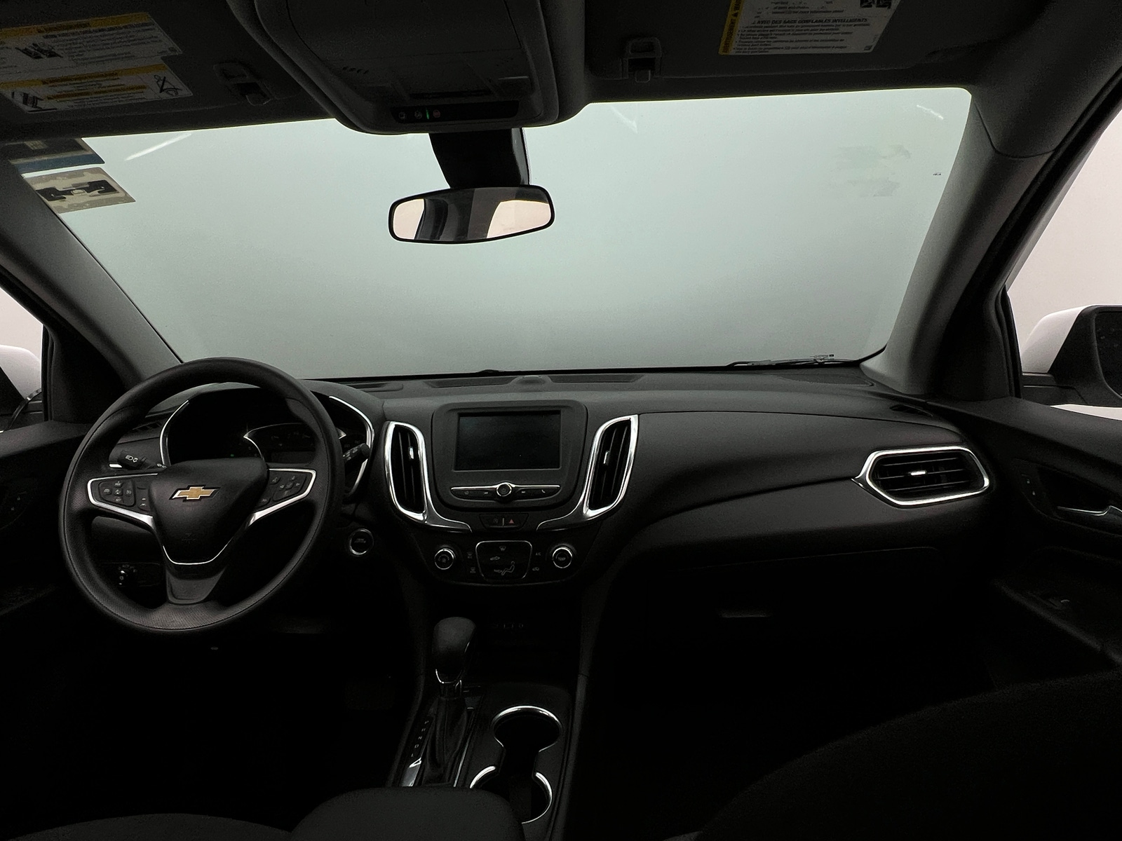 Thumbnail: 2023 Chevrolet Equinox - 3