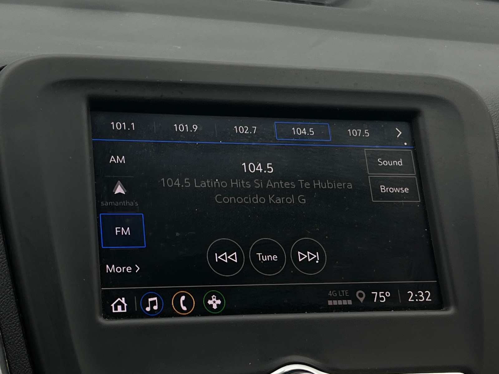 Thumbnail: 2023 Chevrolet Equinox - 4