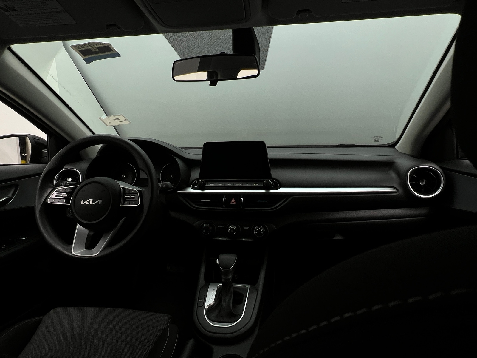 Thumbnail: 2023 Kia Forte - 3