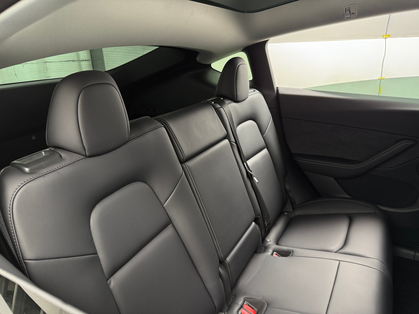 Thumbnail: 2022 Tesla Model Y - 5