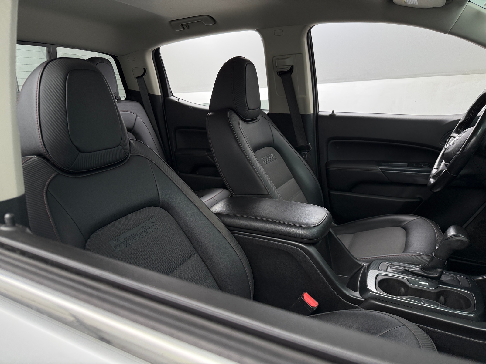 Thumbnail: 2017 GMC Canyon - 2