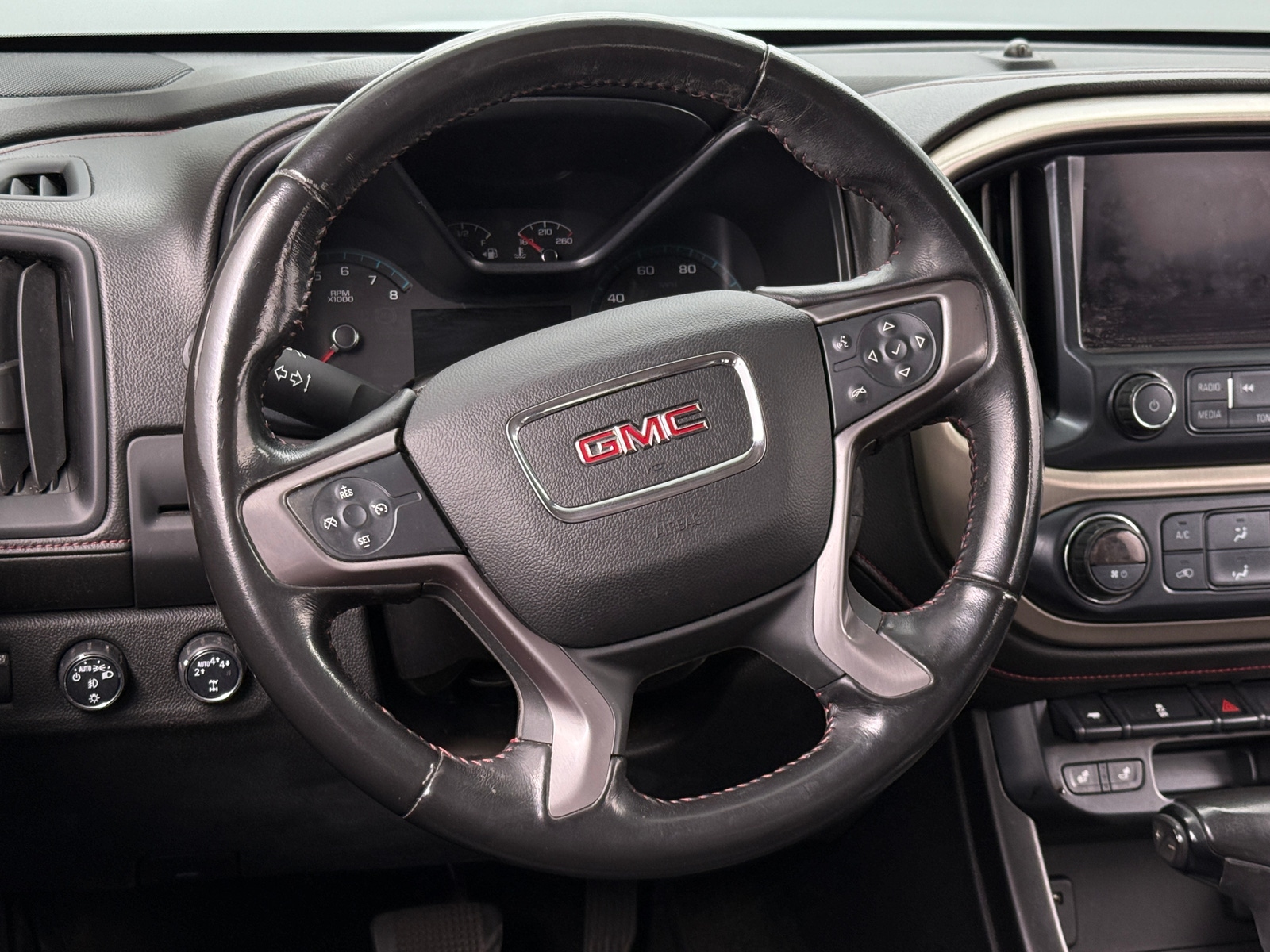 Thumbnail: 2017 GMC Canyon - 5